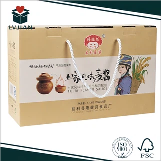 Boîte en carton ondulé de couleur avec corde