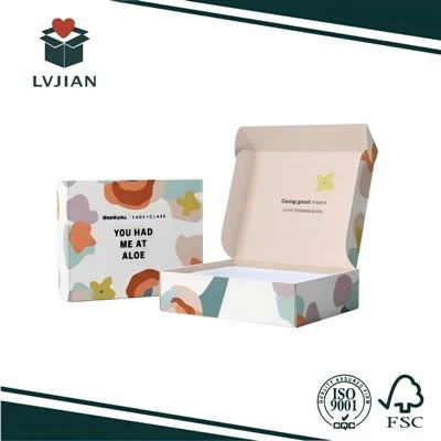 Boîte de papier cadeau colorée